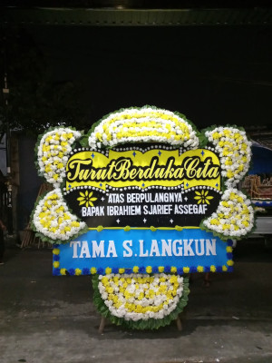 Papan Bunga Duka di Naga Pita